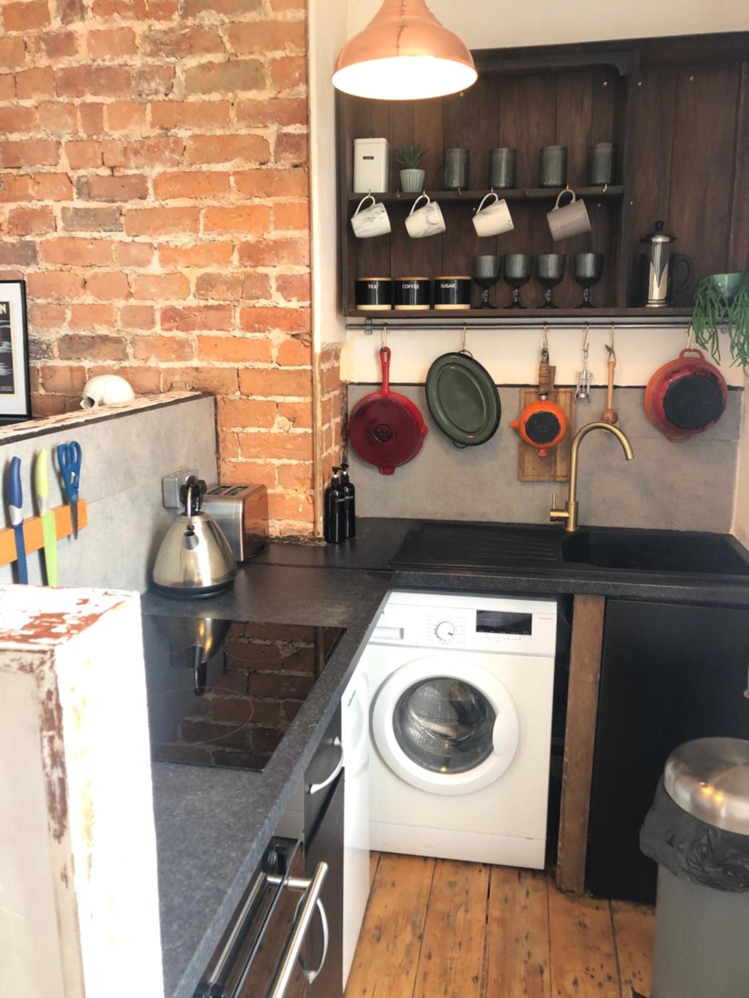 New! Castle View Studio Apartment 스카버러 외부 사진